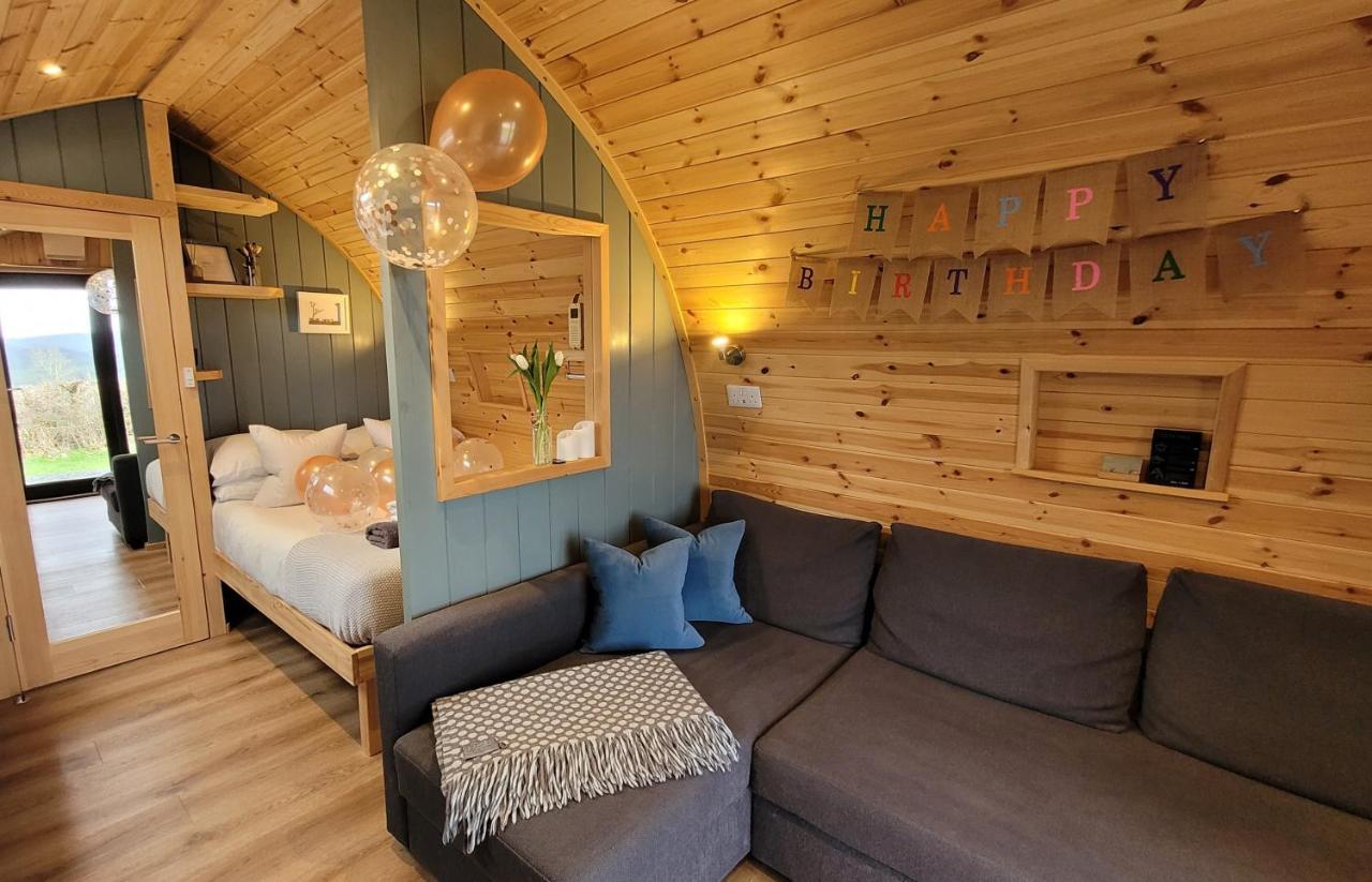 Вилла Odli Glamping - Luxury Glamping Pod Уэлшпул Экстерьер фото